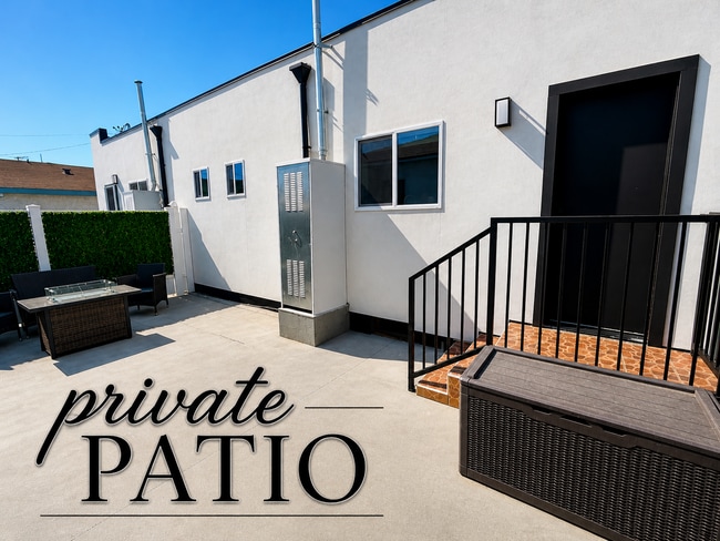 Patio privado - 1146 E Wilson Ave