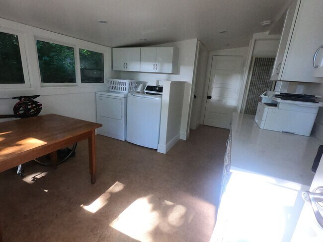 Photo - Historic Cottage in Chautauqua Park