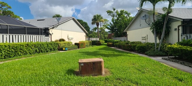 Building Photo - 1303 Peppertree Trl Unit Peppertree Trail Rental