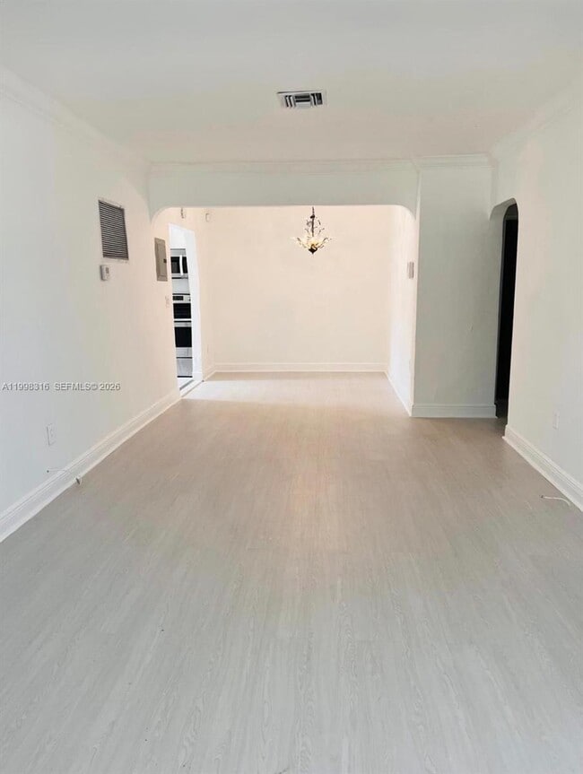 Photo - 1641 Arthur St