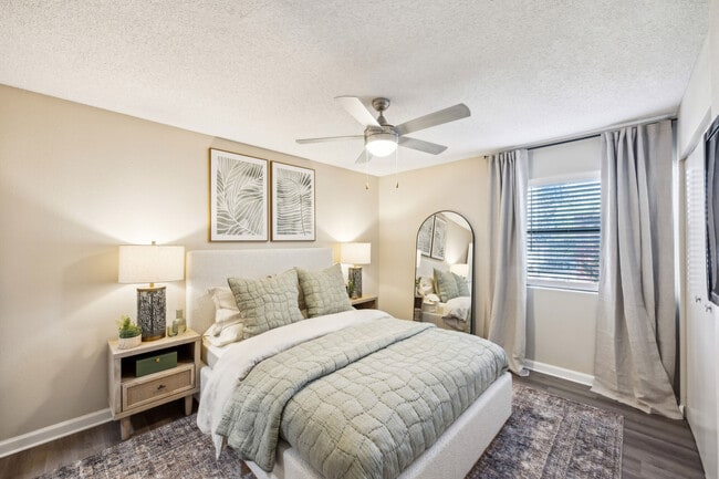 Photo - Sherwood Acres