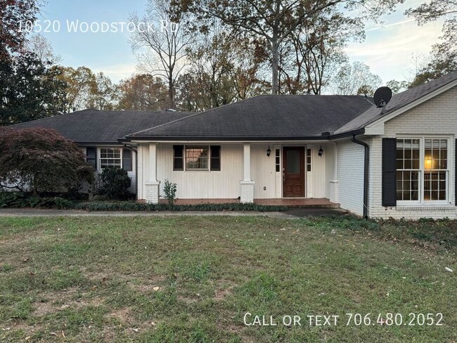 Charming Home in Prime Roswell Location - Charming Home in Prime Roswell Location