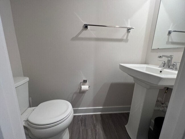 Photo - 217 Stonehurst Dr Unit 1