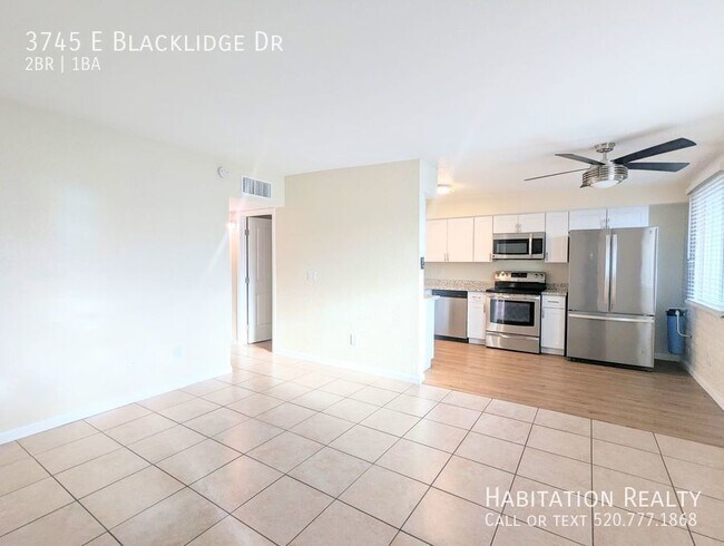 Photo - 3745 E Blacklidge Dr