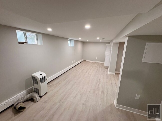 Photo - LOGAN AVENUE, BRONX Unit 1