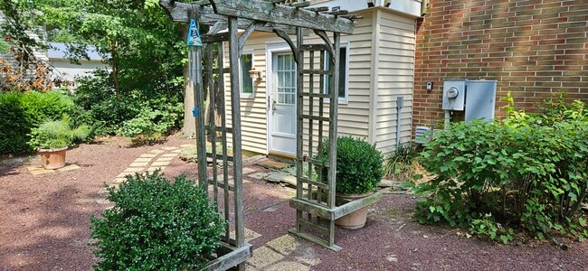 Apartment Front Entry