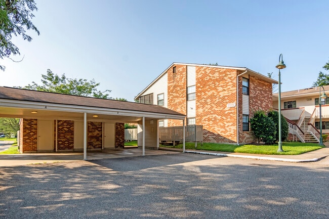 Photo - Hamilton Apartments- No Cost Utilities*