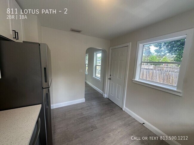 Photo - 811 Lotus Path Unit 2
