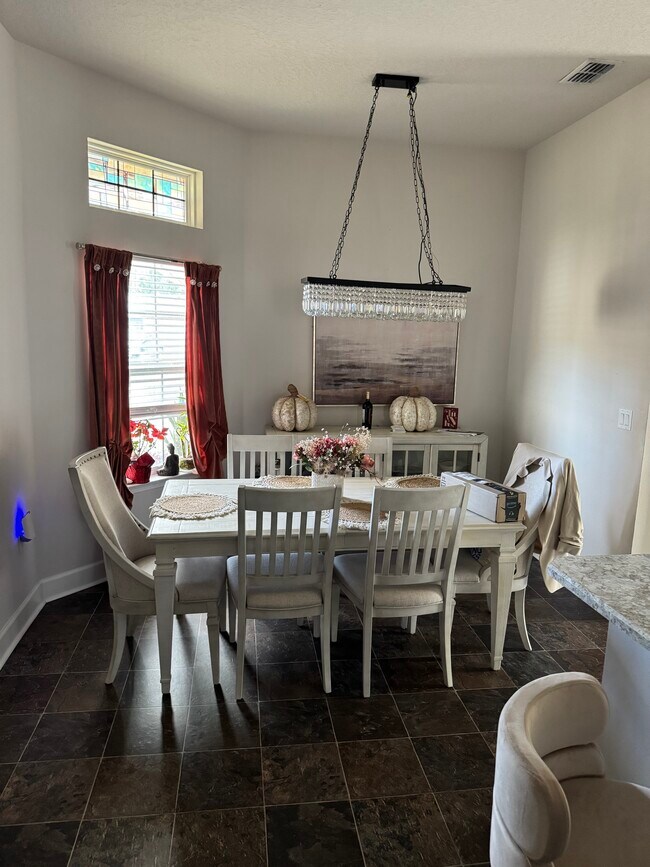 Photo - 29 Postman Ln