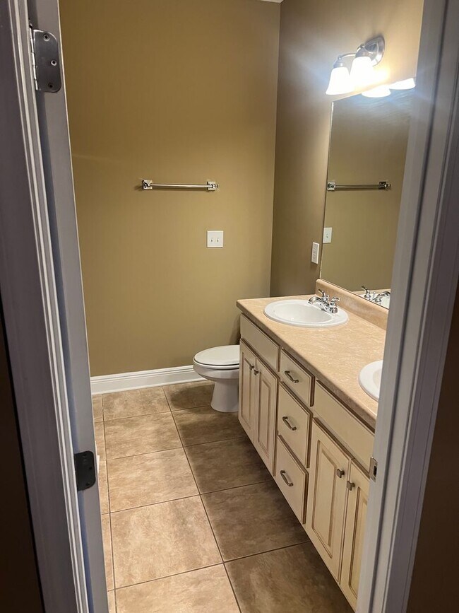 Photo - 3 bed / 2 bath Clear Creek Subdivision