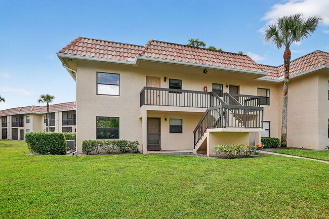 Building Photo - 6820 Palmetto Cir S Unit 201 Rental