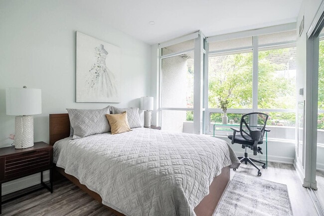 Photo - 250 Fort York Blvd Unit ID1037038P