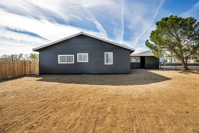 Building Photo - Fully Renovated Home with Plenty of Outdoor Storage