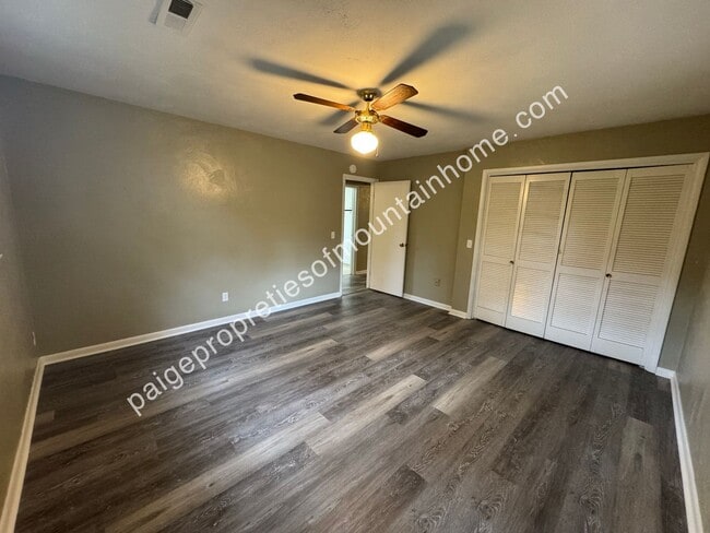 Photo - 2/1 in town out of town.