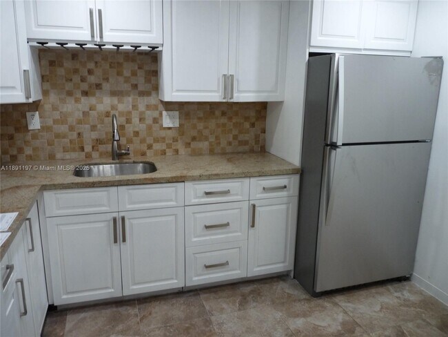 Photo - 14601 N Kendall Dr Unit 402K