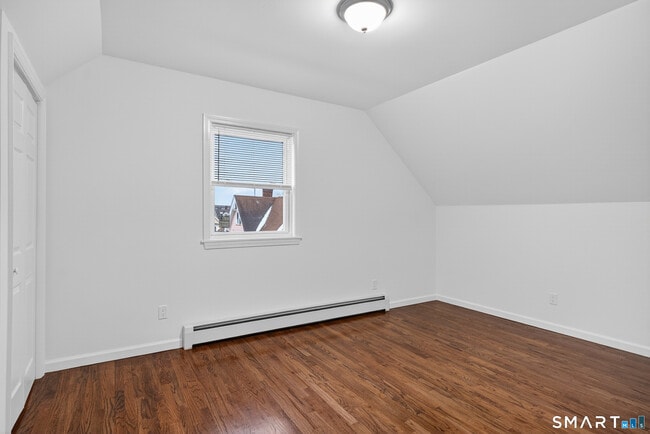 Photo - 144 Cottage St Unit 3