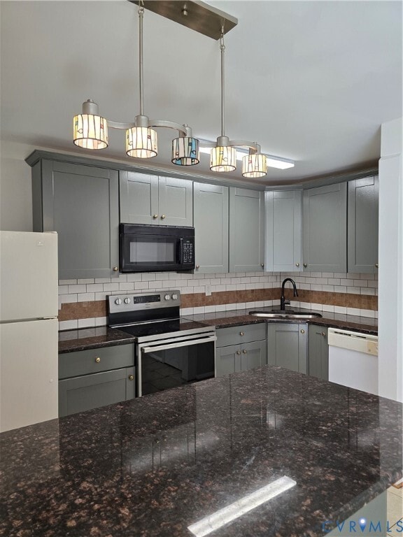 Photo - 757 Pleasant St