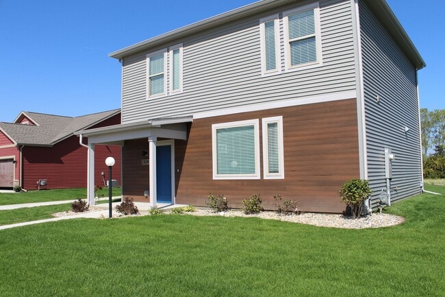 Photo - 2324 Lovie Ln Unit 2324 Lovie Lane