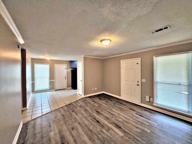 Photo - 1500 Ascent Trail NW Unit Apt D