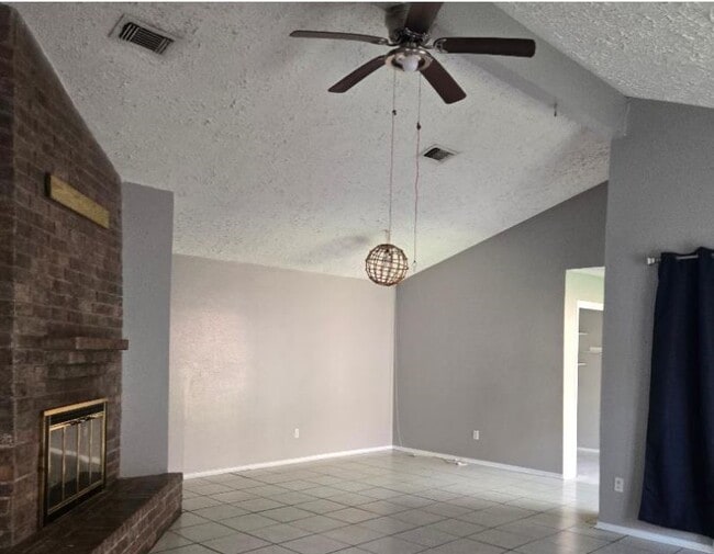 Photo - 8718 Brummel Dr