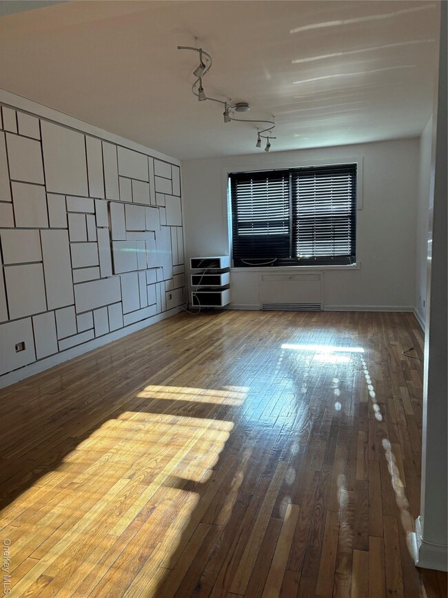 Photo - 73-11 Bell Blvd Unit 1B