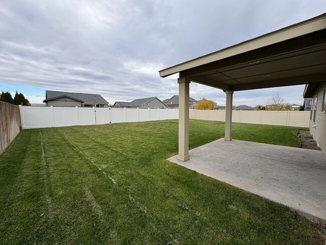 Photo - Home for rent in Quincy