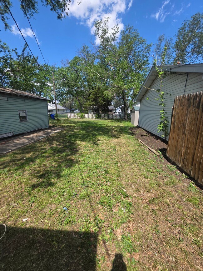 Photo - 2448 E Wood St