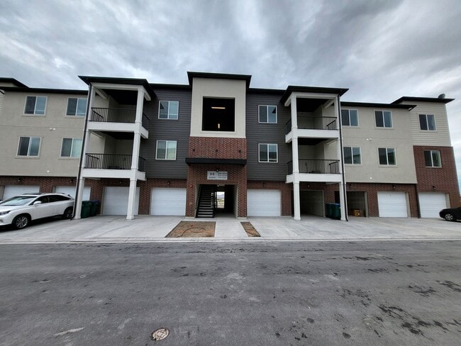 Photo - Short term lease available flexible end date