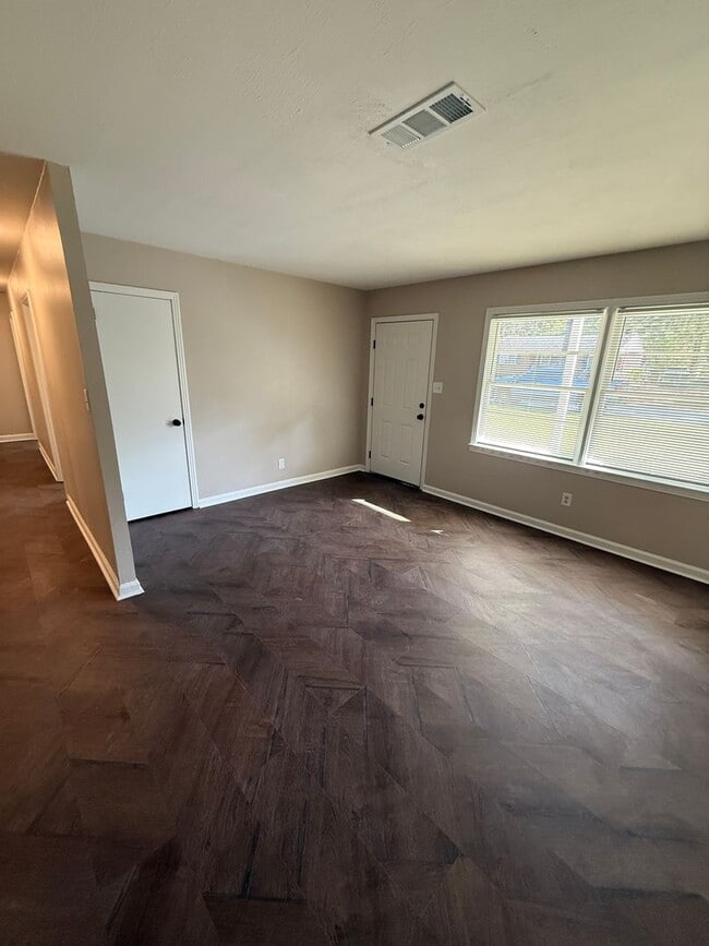 Photo - Oh So Lovely O'Hara!