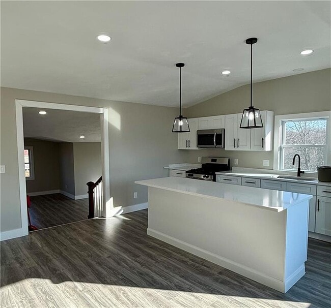 Photo - 28 Kitchener St