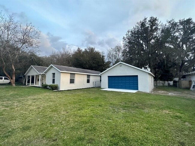 Photo - 38146 Archer Ave