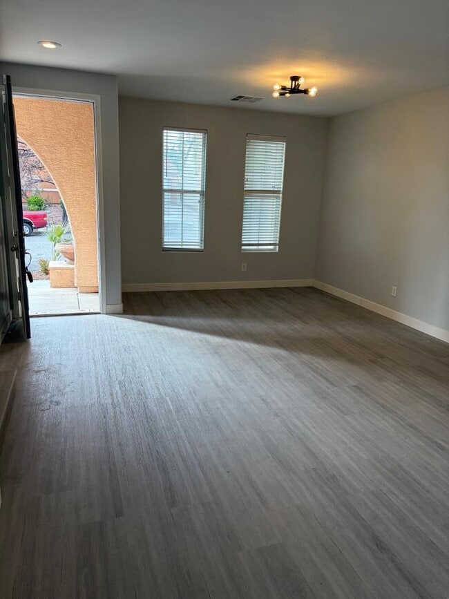 Photo - 10244 Jersey Shore Ave