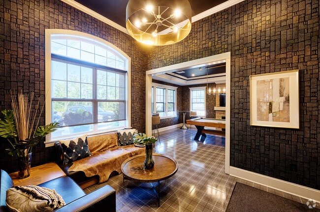 Winding Creek Apartments