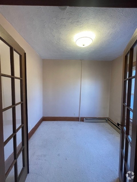 Building Photo - 137 Marcella St Unit 2 Rental