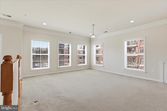 Photo - 2932 Finsbury Pl