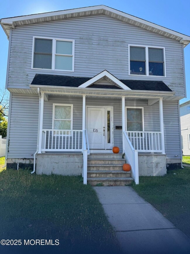 Building Photo - 106 Poplar Ave