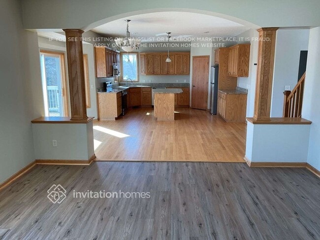 Photo - 3075 Bobcat Trail NW