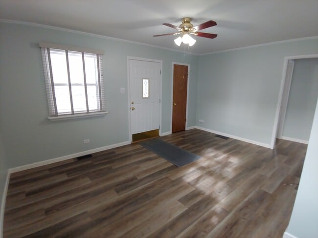 Photo - 2300 S Julian St