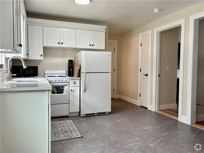 Building Photo - 70 Carroll Ave Unit 1210 Rental