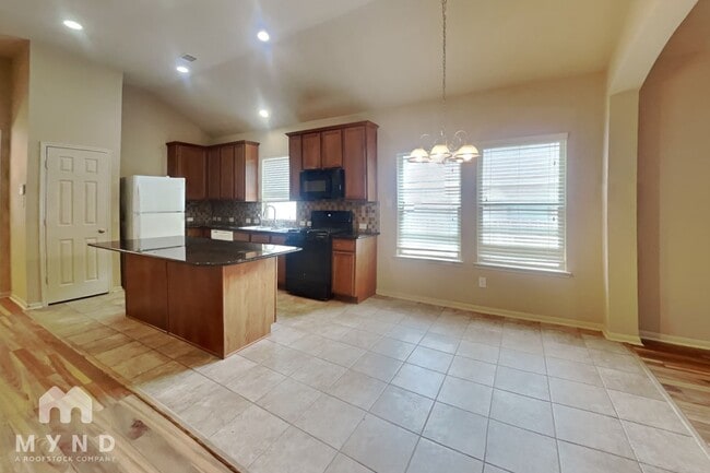 Photo - 1411 Cameron Park Ln