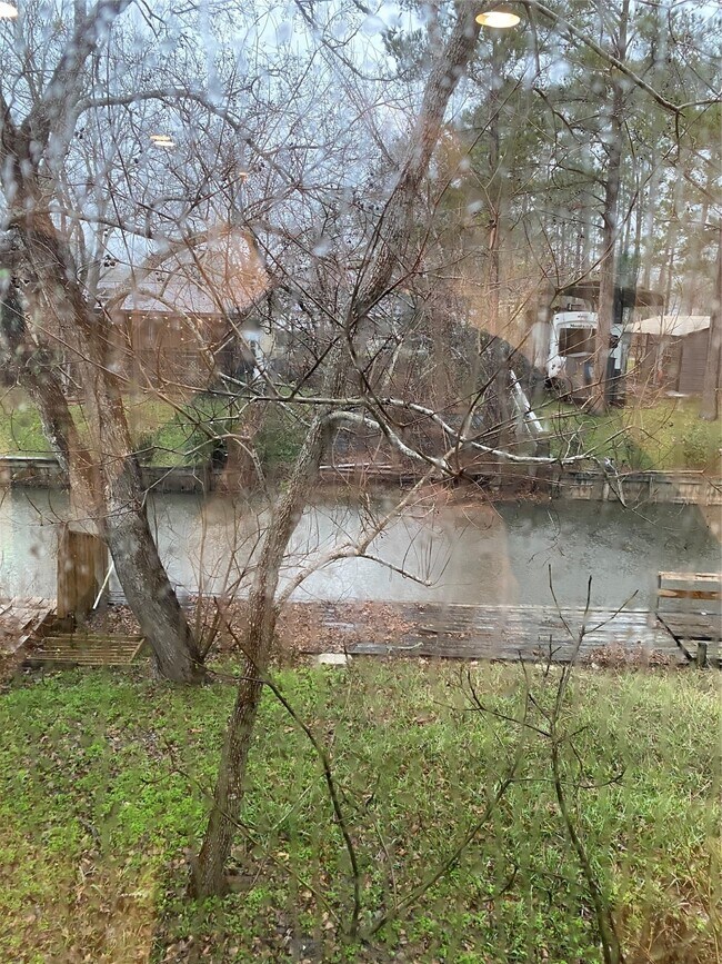 Photo - 9572 Darkwood St