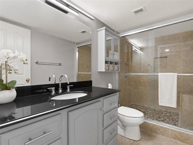 Photo - 2870 Pharr Ct S Northwest Unit 907