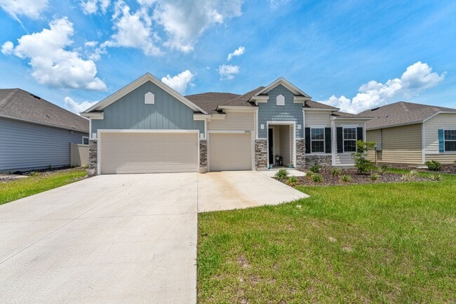 Building Photo - Luxurious Nearly-New 4-Bedroom 3-Bathroom Home in Avalon Woods, Newberry, FL