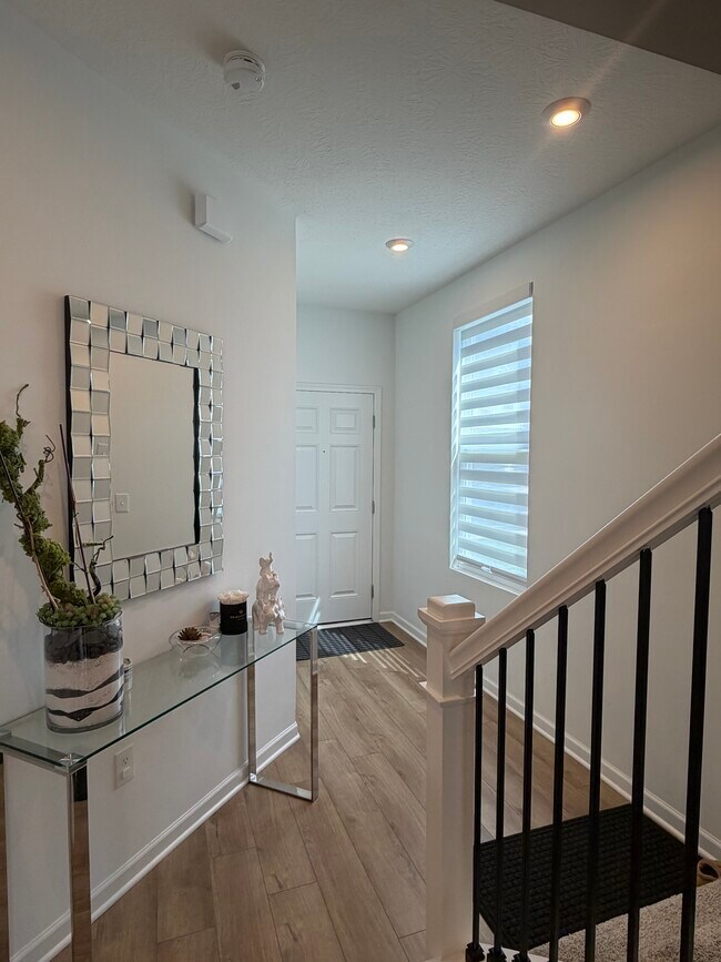 3357 Abberley Dr
