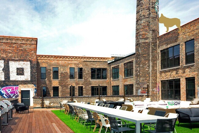 Photo - 1439 W 15th St