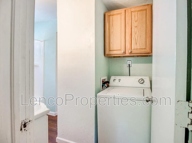Photo - 327 S Ponca Ave