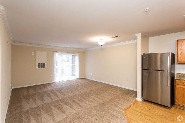 Unit 111B - Two Bedroom, Two Bath - Gardens of Traville