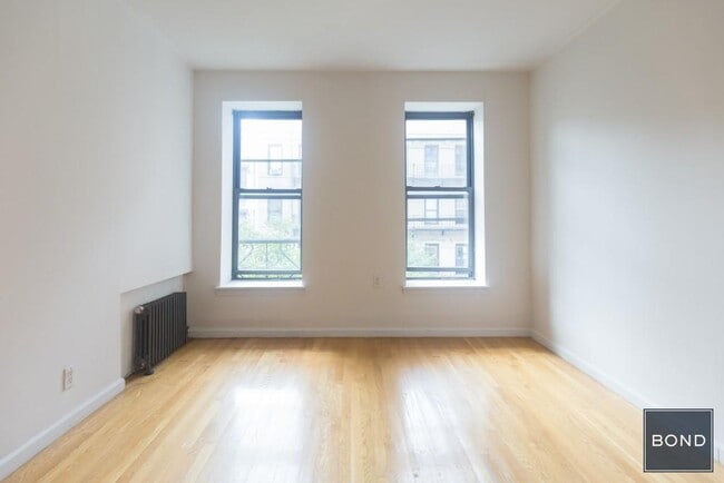 Building Photo - 213 E 84th St Unit 4A Rental