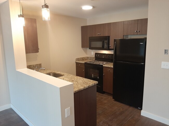 Photo - 55 3rd W St Unit 1