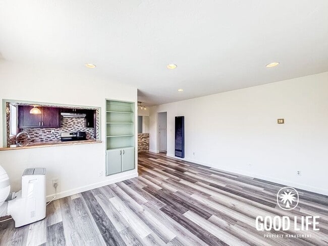 Photo - 4262 Wilson Ave Unit 11